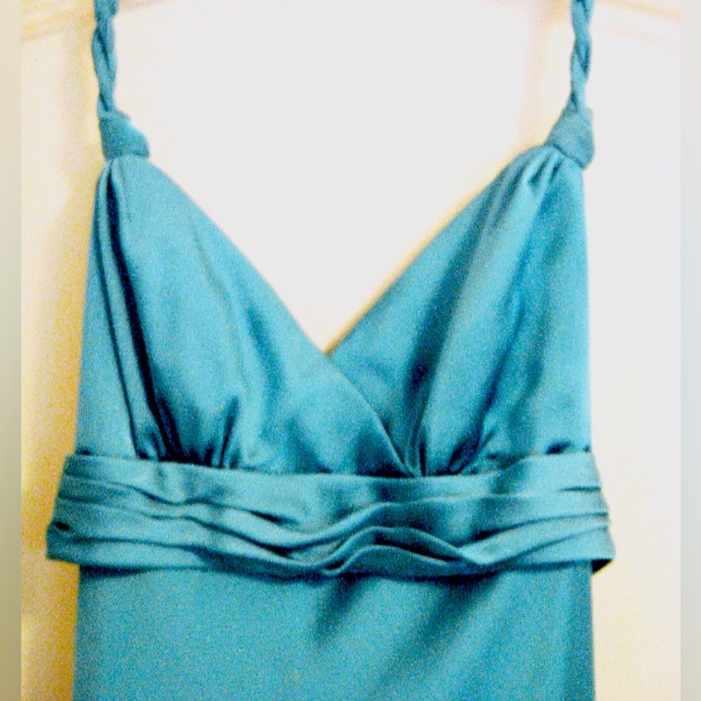 David's bridal, size 5- in"Pool"